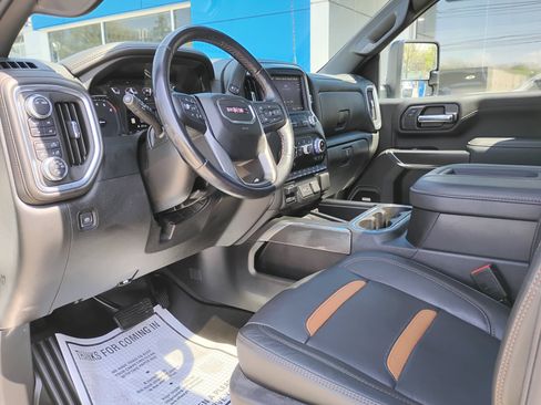 Used 2022 GMC Sierra 2500 AT4 w/ AT4 Preferred Package AWD/4WD image 19