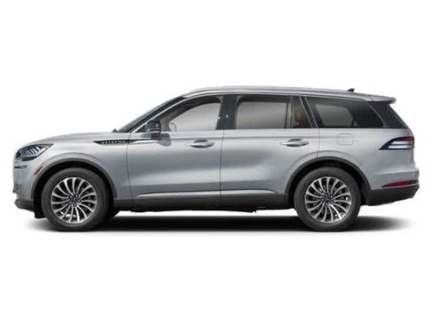 Used 2024 Lincoln Aviator Reserve w/ Equipment Group 201A AWD/4WD image 3