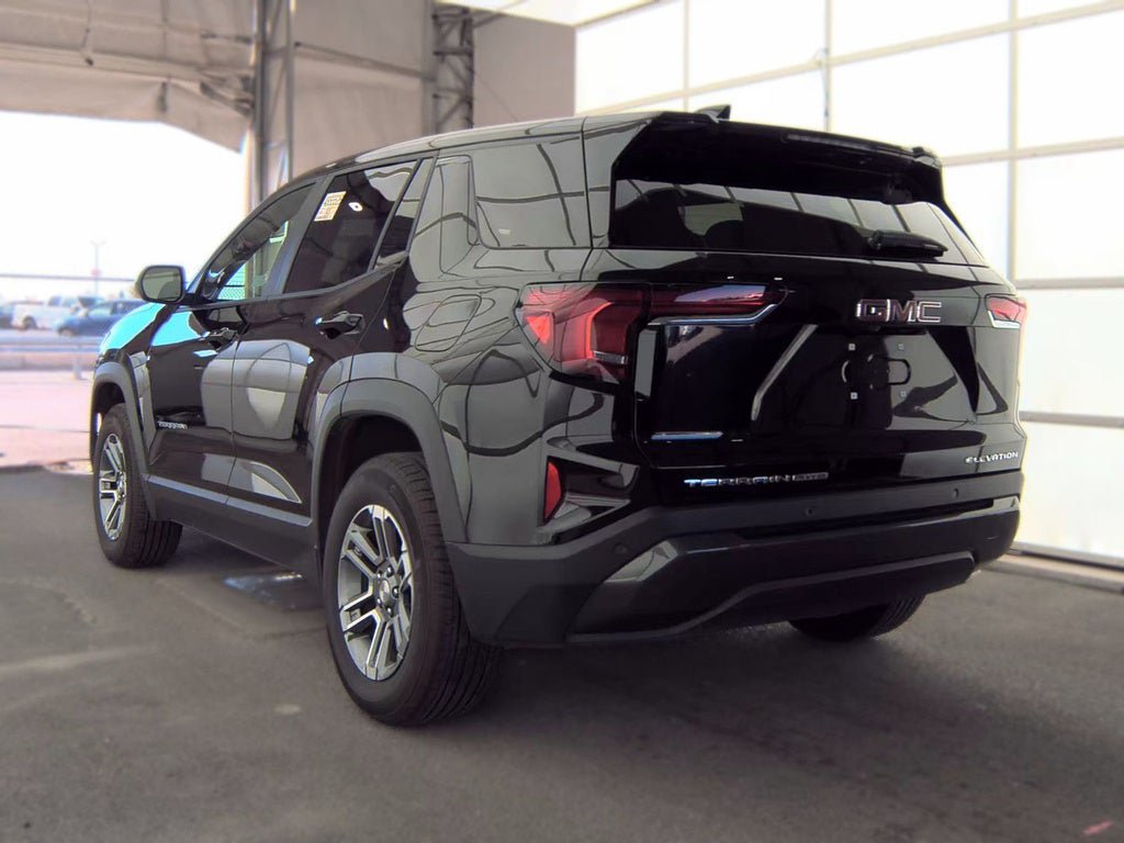 Used 2026 GMC Terrain Elevation AWD/4WD image 6