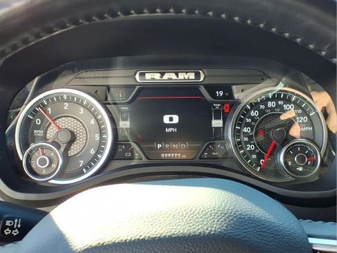 Used 2023 RAM 1500 Laramie image 18