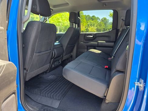 Used 2025 Chevrolet Silverado 1500 Custom AWD/4WD image 30