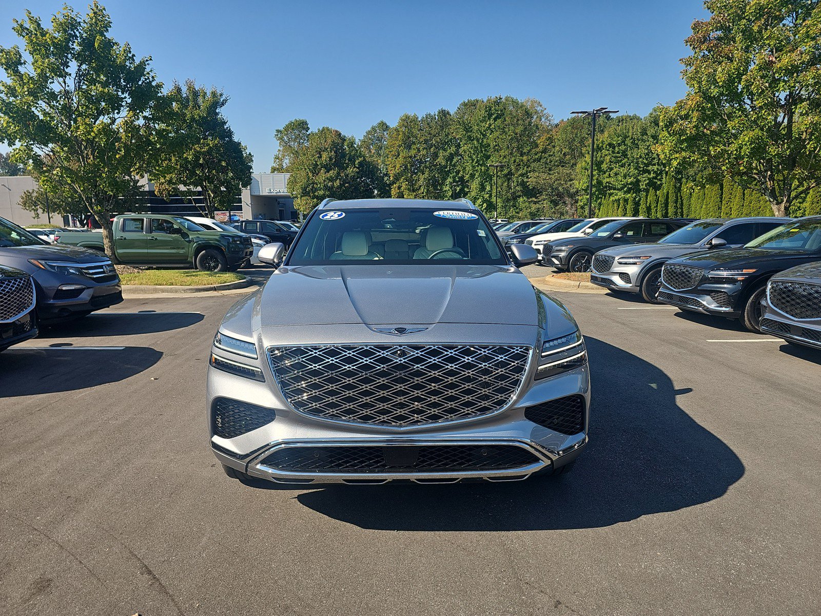 Used 2025 Genesis GV80 3.5T Prestige AWD/4WD image 2