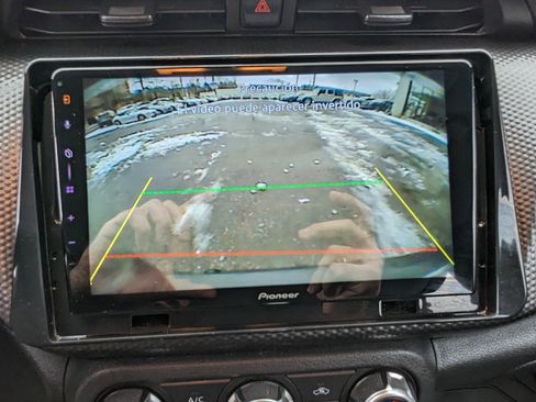 Used 2020 Nissan Kicks S image 21