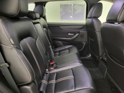 Used 2024 MAZDA CX-90 3.3 Turbo w/ Select Package image 37