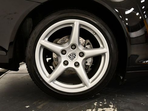 Used 2008 Porsche 911 Carrera 4 image 18