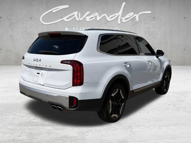 Used 2024 Kia Telluride S w/ S Sunroof Package FWD image 16