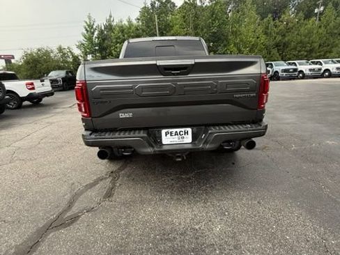 Used 2018 Ford F150 Raptor w/ Equipment Group 802A Luxury AWD/4WD image 4