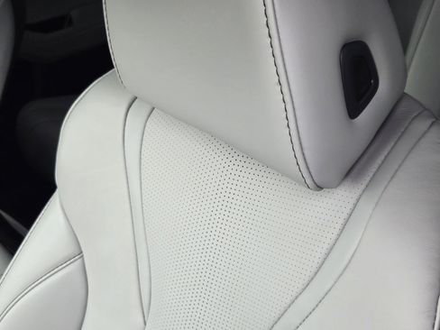 Certified 2026 Acura MDX w/ Technology Package image 23