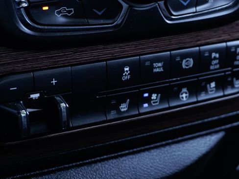 Used 2016 RAM 2500 Laramie w/ Sport Appearance Group image 35