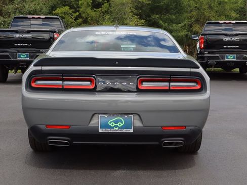 Used 2019 Dodge Challenger GT w/ Plus Package RWD image 8