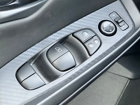 Certified 2025 Nissan Sentra S FWD image 27
