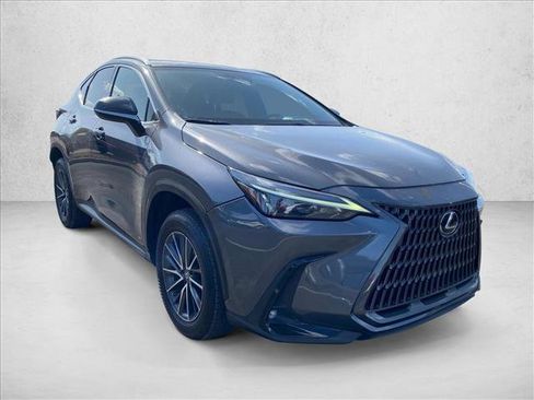 Used 2022 Lexus NX 350 AWD image 3