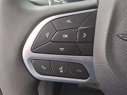 Used 2023 Chrysler 300 Touring L w/ Popular Equipment Group image 21