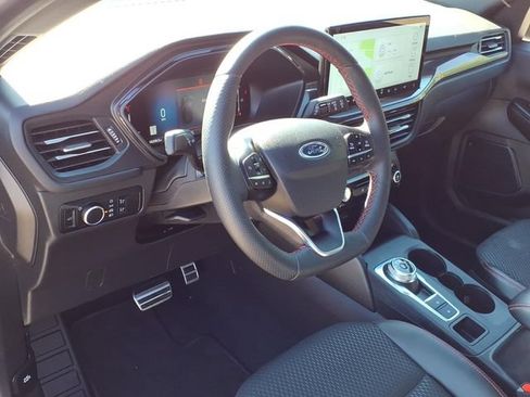 Certified 2024 Ford Escape ST-Line w/ Tech Pack #1 AWD/4WD image 17