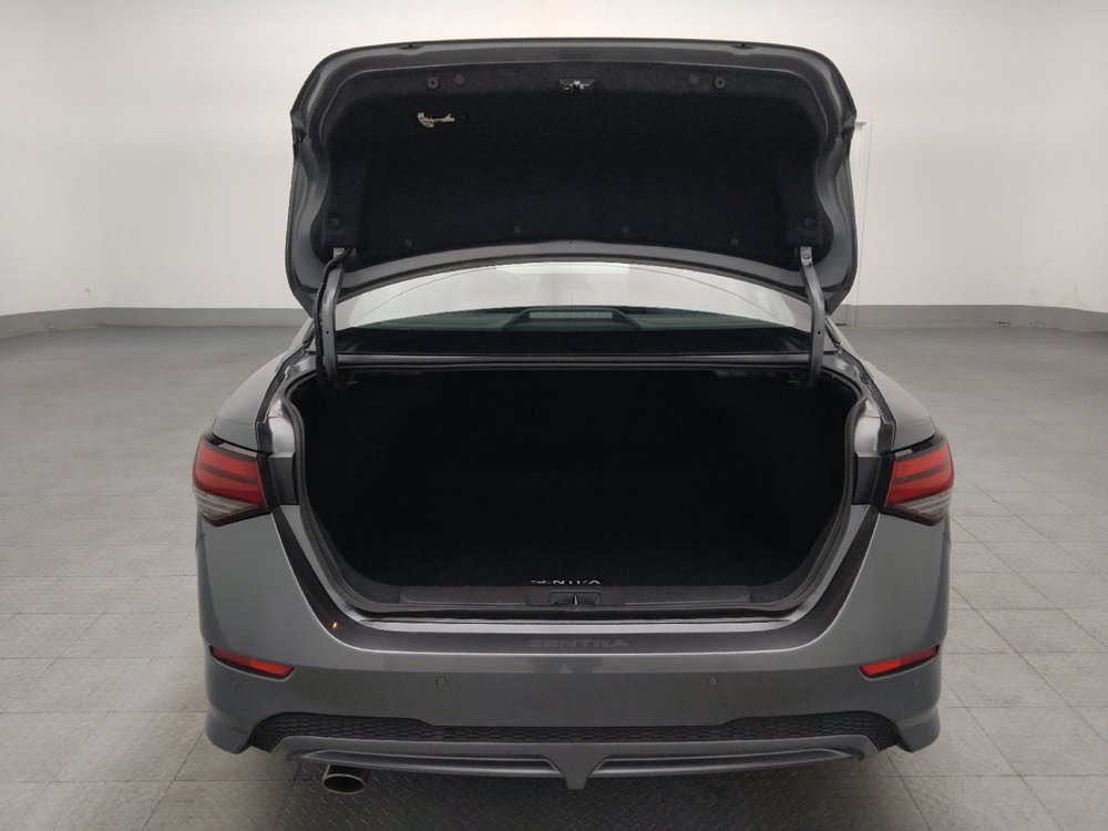 Used 2021 Nissan Sentra SR FWD image 29