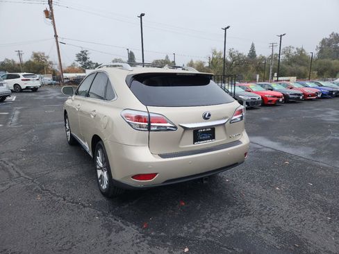 Used 2013 Lexus RX 450h AWD image 3