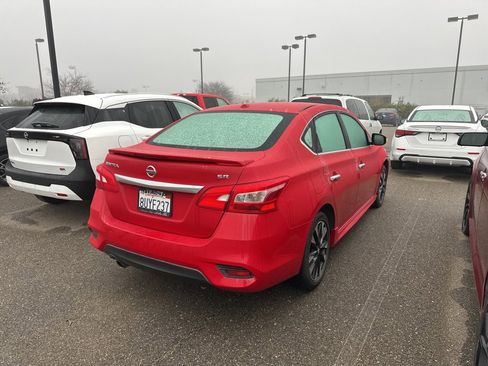 Used 2019 Nissan Sentra SR image 6