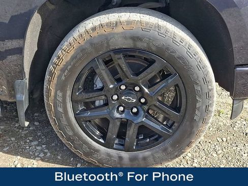 Used 2023 Chevrolet Silverado 1500 RST AWD/4WD image 29