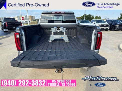 Used 2024 GMC Sierra 2500 Denali Ultimate w/ Max Trailering Package AWD/4WD image 5