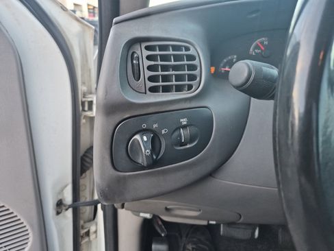 Used 1999 Ford F150 XL image 16