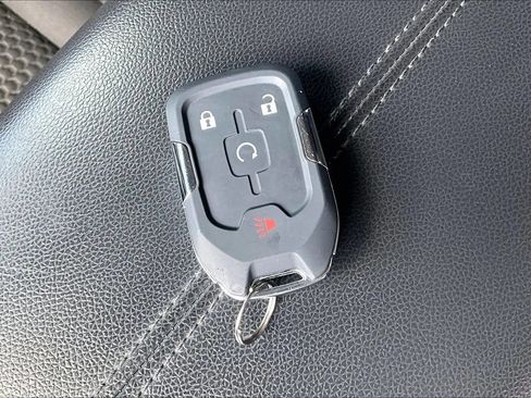 Used 2020 GMC Terrain SLE w/ Driver Convenience Package FWD image 10