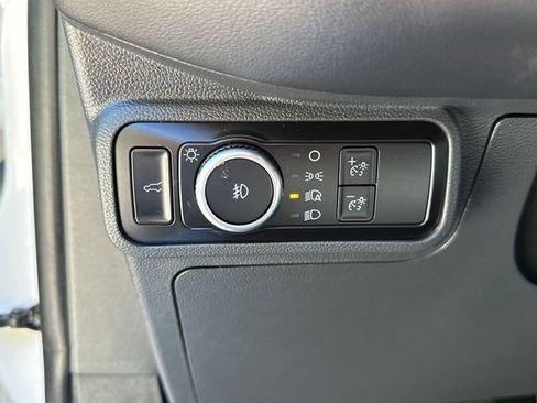 Certified 2025 Ford Explorer ST-Line w/ ST-Line Street Pack AWD/4WD image 28