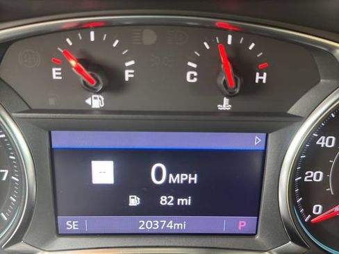 Certified 2022 Chevrolet Equinox LT AWD/4WD image 16