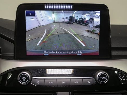 Used 2020 Ford Escape SEL image 27