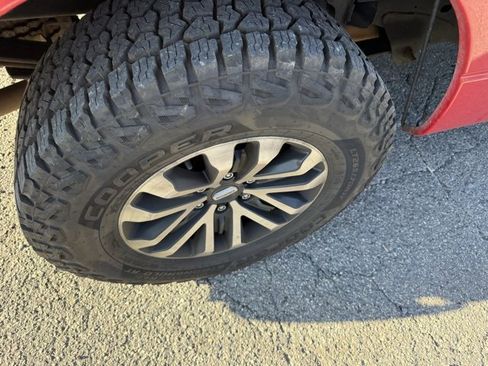 Used 2006 Ford F150 XLT image 11