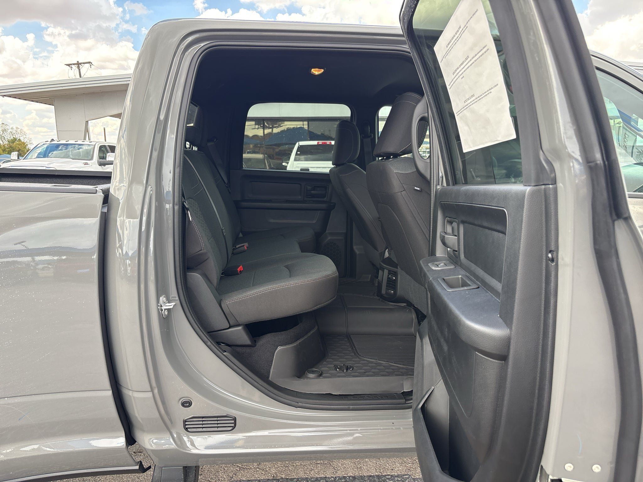 New 2027 RAM 3500 Tradesman AWD/4WD image 15