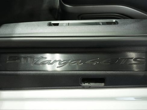 Used 2023 Porsche 911 Targa 4 GTS image 33