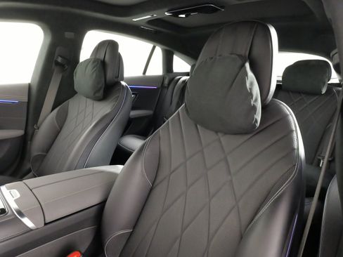 Used 2023 Mercedes-Benz EQS AMG 4MATIC image 22