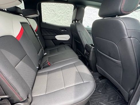 Used 2024 GMC Canyon AT4X AWD/4WD image 12