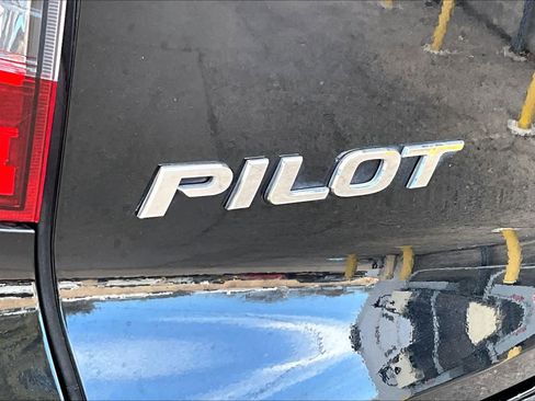 Used 2022 Honda Pilot EX-L image 9