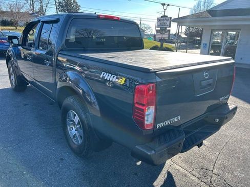 Used 2013 Nissan Frontier PRO-4X image 10