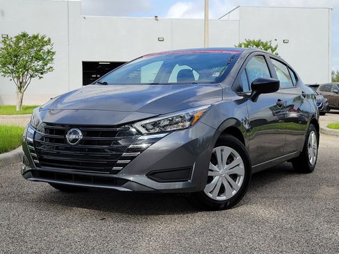 Certified 2025 Nissan Versa S w/ Trunk Package FWD image 32