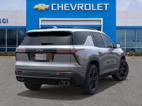 New 2027 Chevrolet Traverse LT w/ Midnight/Sport Edition AWD/4WD image 4