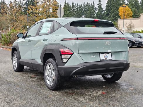 New 2026 Hyundai Kona SE image 5