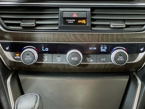 Used 2020 Honda Accord EX-L image 19