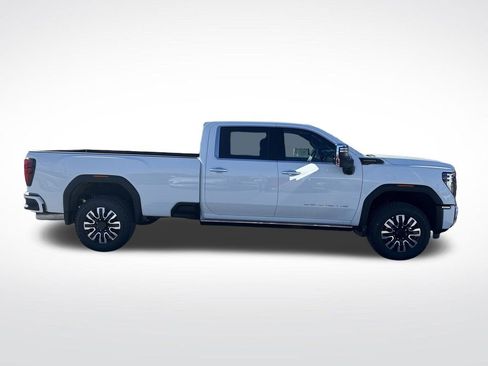 New 2026 GMC Sierra 3500 Denali Ultimate image 9