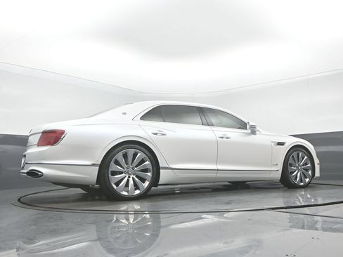 Used 2020 Bentley Flying Spur W12 AWD/4WD image 34