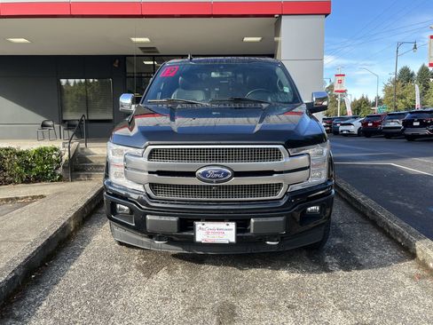Used 2019 Ford F150 Platinum w/ Equipment Group 701A Luxury AWD/4WD image 2