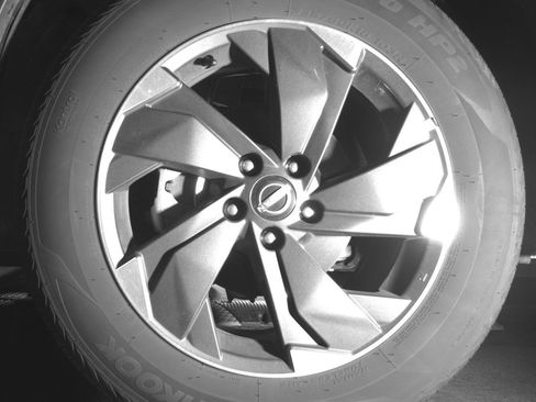 Used 2025 Nissan Rogue SV AWD/4WD image 12