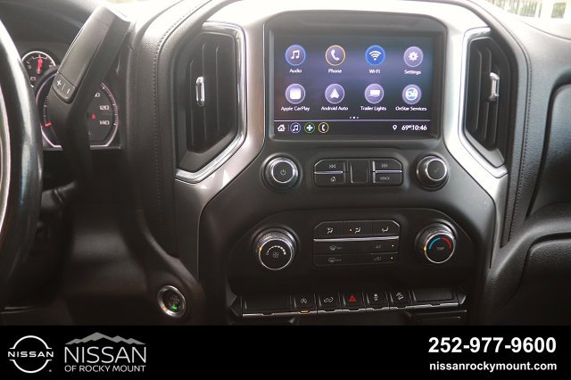 Used 2020 Chevrolet Silverado 1500 LT Trail Boss w/ Bed Protection Package AWD/4WD image 19
