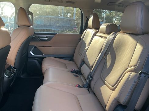 New 2026 INFINITI QX80 Luxe w/ Cargo Package AWD/4WD image 31