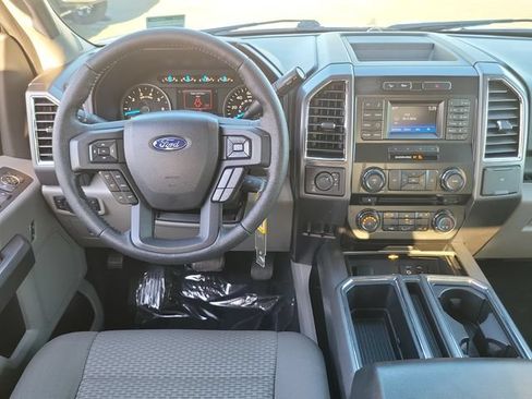 Used 2015 Ford F150 XLT w/ Equipment Group 301A Mid AWD/4WD image 4