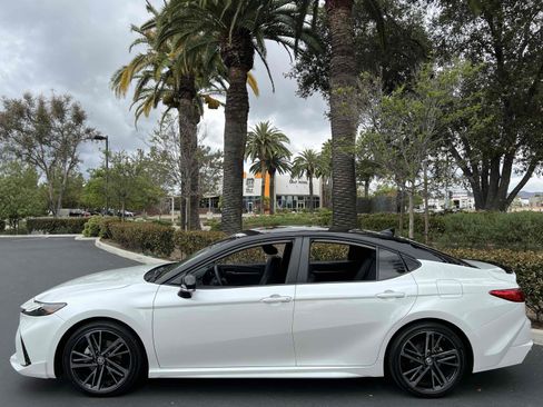 Used 2025 Toyota Camry XSE image 19