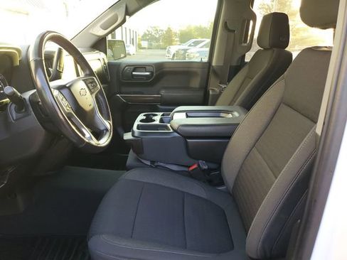 Used 2022 Chevrolet Silverado 1500 LT image 20
