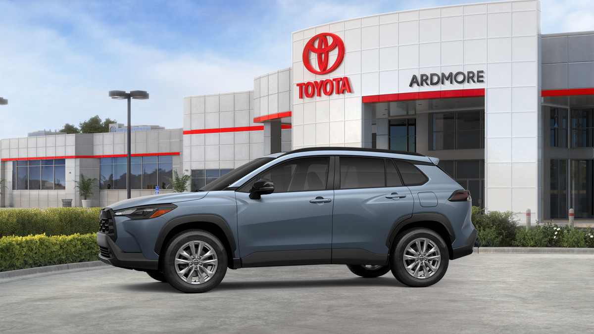 New 2026 Toyota Corolla Cross LE w/ Moonroof Package AWD/4WD image 3