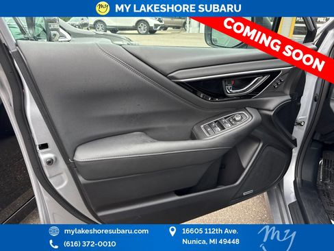 Used 2025 Subaru Legacy Limited AWD/4WD image 9
